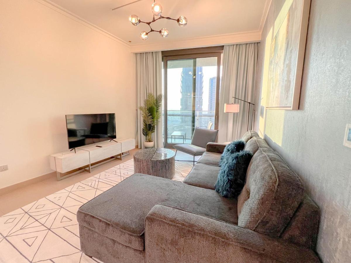 Cosmos Living Downtown Dubai Apartment Exterior foto