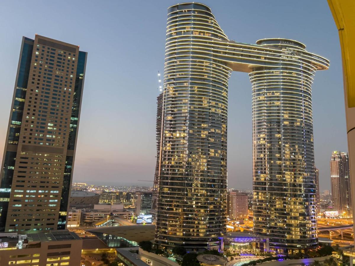 Cosmos Living Downtown Dubai Apartment Exterior foto