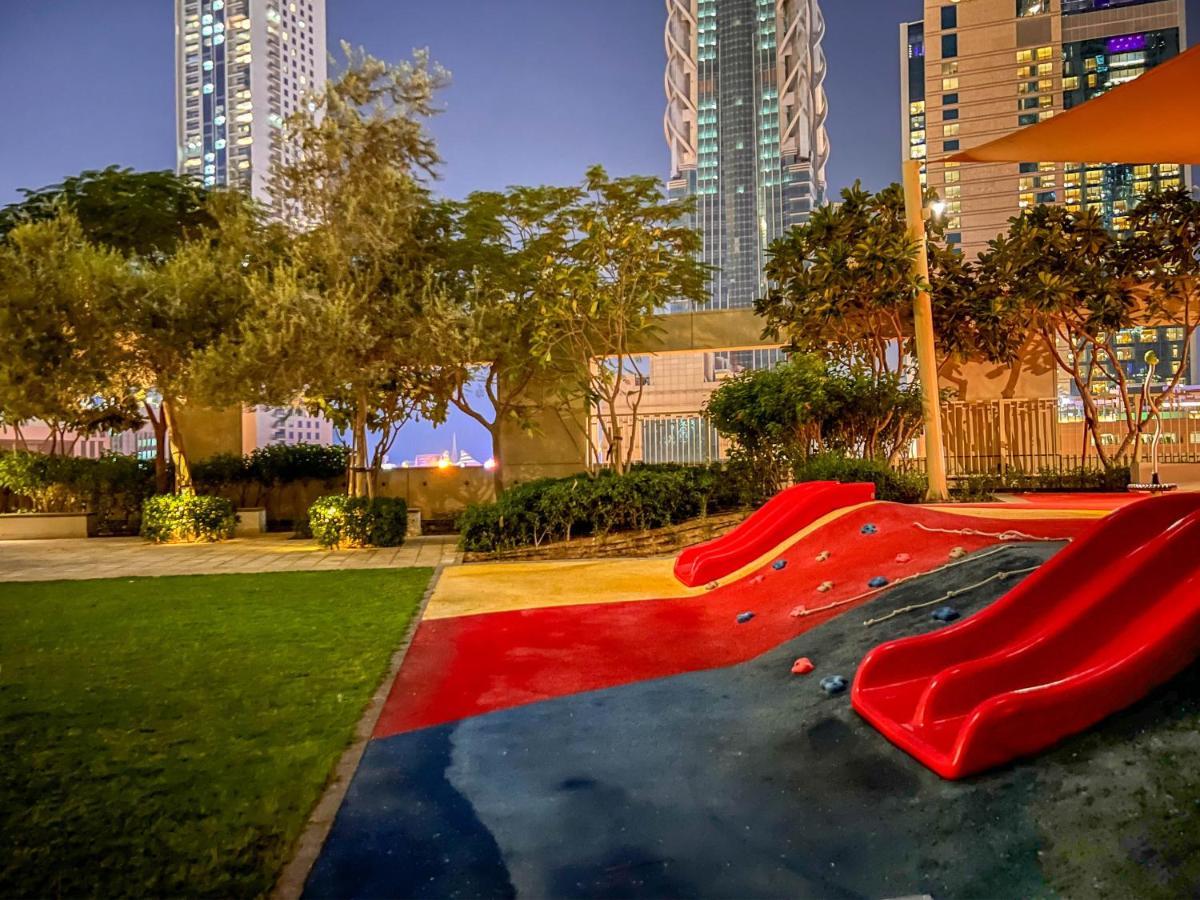 Cosmos Living Downtown Dubai Apartment Exterior foto